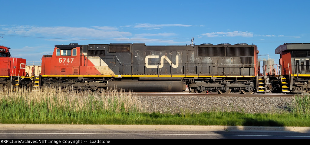 CN 5747